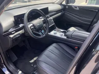 Genesis GV80 2025 AWD 2.5T Estándar 4p SUV