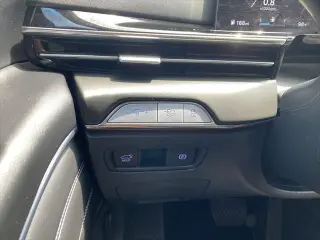 Genesis GV80 2025 AWD 2.5T Standard 4dr SUV