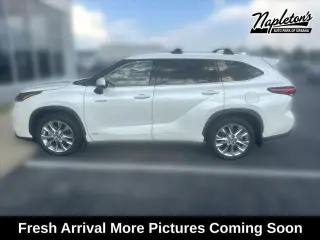 Toyota Highlander Hybrid 2020 AWD Limited 4dr SUV