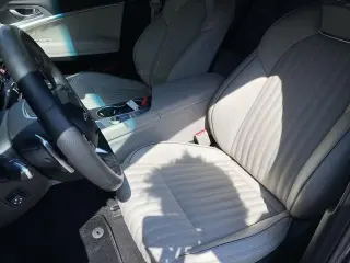 Genesis G70 2022 2.0T 4dr Sedan