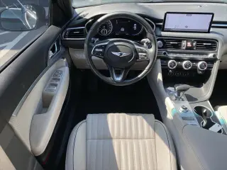 Genesis G70 2022 2.0T 4dr Sedan
