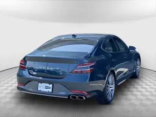Genesis G70 2022 2.0T 4dr Sedan