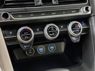 Genesis G70 2023 2.0T 4dr Sedan