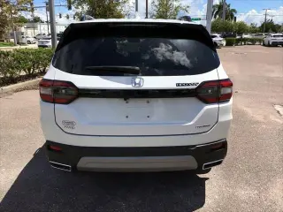 Honda Pilot 2023 AWD Touring 4dr SUV en español