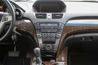 Acura MDX 2011 SH-AWD SUV 4puertas con Paquete de Tecnología