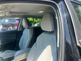 Hóyundai ELANTRA 2024 Limitado 4dr Sedan