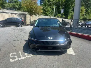 Hóyundai ELANTRA 2024 Limitado 4dr Sedan