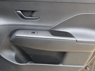 Hundai KONA 2024 SEL 4dr Crossover