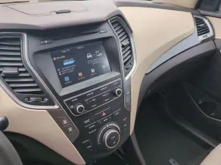 Hyundai SANTA FE Sport 2017 AWD 2.4L 4dr SUV