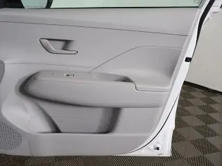 Híndale KONA Eléctrico 2025 SEL 4dr Crossover