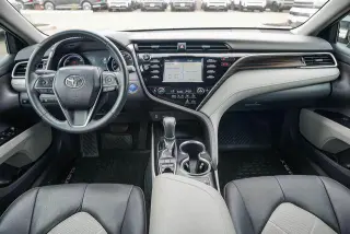 Toyota Camry Hybrid 2018 XLE 4dr Sedan