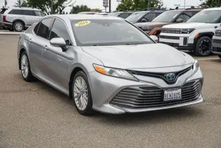 Toyota Camry Hybrid 2018 XLE 4dr Sedan