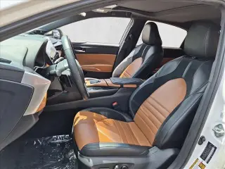 Toyota Avalón Híbrido 2021 XSE 4dr Sedán