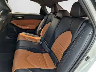 Toyota Avalón Híbrido 2021 XSE 4dr Sedán
