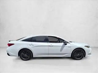 Toyota Avalón Híbrido 2021 XSE 4dr Sedán