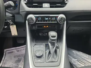 Toyota RAV4 Hybrid 2023 AWD LE 4p SUV