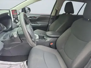 Toyota RAV4 Hybrid 2023 AWD LE 4p SUV