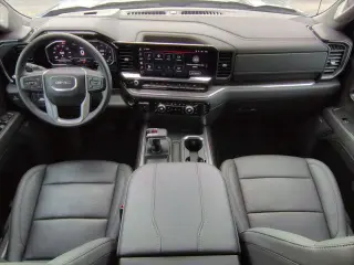 GMC Sierra 1500 2024 4x4 SLT 4p. Cabina de Tripulacion Crew 5.8 ft. SB