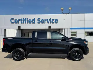 Chevrolet Silverado 1500 2023 4x4 LT Trail Boss 4dr Crew Cab 5.8 ft. SB
