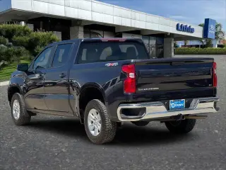 Chevrolet Silverado 1500 2023 4x4 LT 4dr Crew Cab 5.8 ft. SB con 1LT