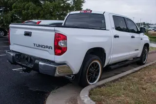 Toyota Tundra 2019 4x2 SR5 4dr CrewMax Cab Pickup SB (5.7L V8)