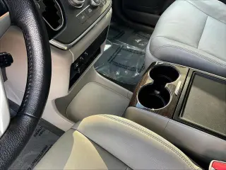 Toyota Sienna 2015 XLE 7-Pasajero Asiento Auto Acceso 4dr Mini-Van