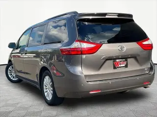 Toyota Sienna 2015 XLE 7-Pasajero Asiento Auto Acceso 4dr Mini-Van
