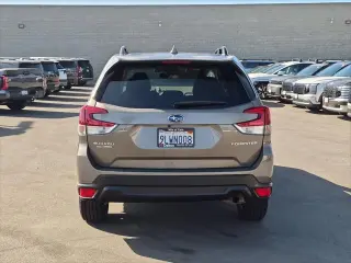 Subaru Forester 2019 AWD Premium 4dr Crossover