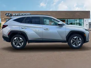 Hyundai TUCSON 2025 SEL 4dr SUV