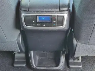 Toyota Highlander 2019 LE 4dr SUV (2.7L I4)