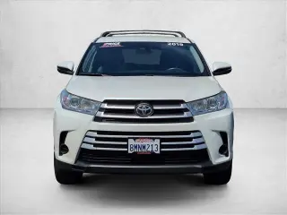 Toyota Highlander 2019 LE 4dr SUV (2.7L I4)