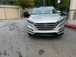 Hyundai TUCSON 2018 Limited SUV 4 puertas