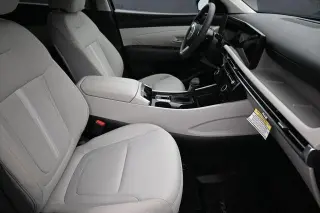 Hyundai TUCSON 2025 SEL 4dr SUV