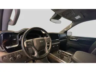 Chevrolet Silverado 1500 2023 4x4 LT Trail Boss 4dr Crew Cab 5,8 ft. SB