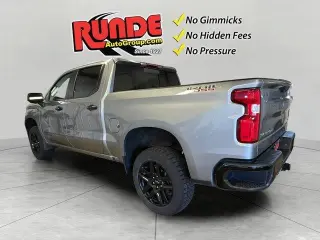 Chevrolet Silverado 1500 2023 4x4 LT Trail Boss 4dr Crew Cab 5,8 ft. SB