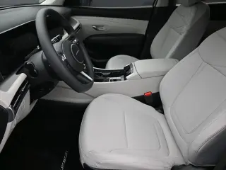 Hyundai TUCSON 2026 SE 4p SUV