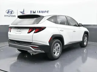 Hyundai TUCSON 2026 SE 4p SUV