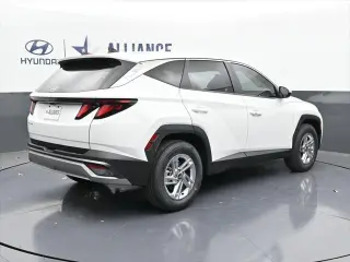 Hyundai TUCSON 2026 SE 4p SUV
