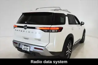 Nissan Pathfinder 2024 AWD Platinum 4dr SUV