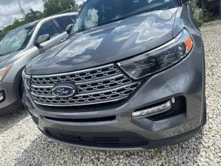 Ford Explorer 2022 Limited SUV de 4 puertas