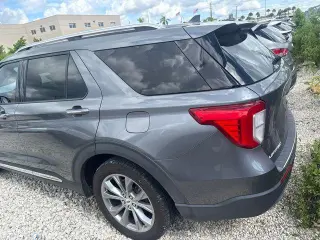 Ford Explorer 2022 Limited SUV de 4 puertas