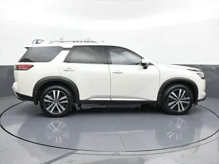Nissan Pathfinder 2024 Platinum 4p SUV