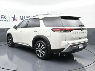 Nissan Pathfinder 2024 Platinum 4p SUV