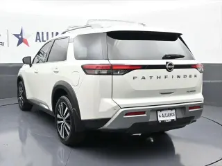 Nissan Pathfinder 2024 Platinum 4p SUV