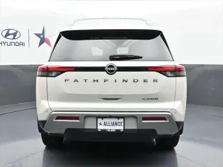 Nissan Pathfinder 2024 Platinum 4p SUV