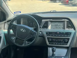 Hyundai SONATA 2017 Sport 4dr Sedan