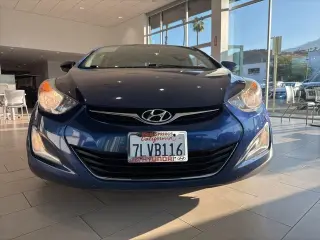 Hyundai ELANTRA 2016 SE 4dr Sedan 6M (US)