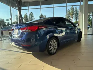Hyundai ELANTRA 2016 SE 4dr Sedan 6M (US)