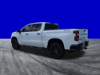 Chevrolet Silverado 1500 2024 4x4 LT Trail Boss carrocería de 4 puertas Crew Cab caja de carga de 2,01 m