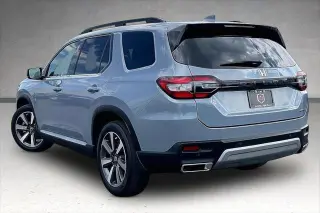 Honda Pilot 2023 Touring 4dr SUV